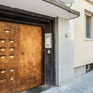  Apartment Sca