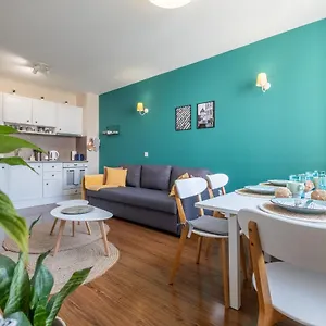 Apartamento Oasis: Stylish Retreat In The Heart Of, Sofía