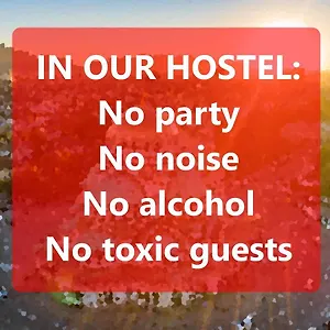  Hostel 