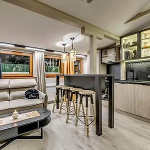  Apartment 5 - Loft - Location - Designer Interior